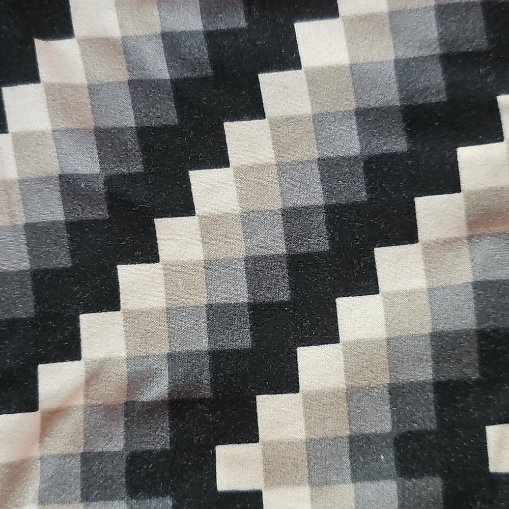 BUNDLE OF LU LA ROE LEGGINGS - Picture 7 of 9